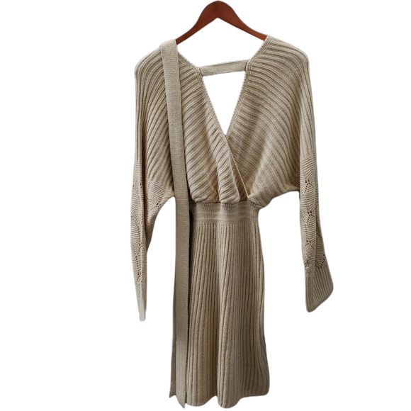 Knit Drop Shoulder Belted V Neck Sweater Dress - Picture 7 of 9